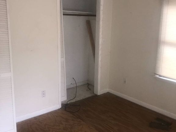 5th image of 1207 Edgewood Dr