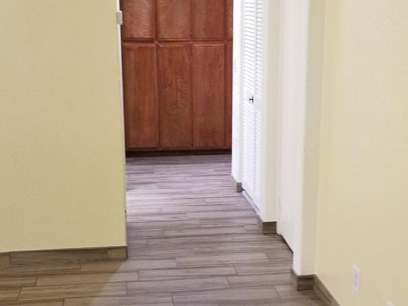 5th image of 54625 Avenida Obregon