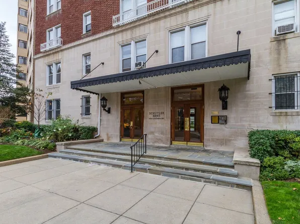 1954 Columbia Rd NW APT 610, Washington, DC 20009
