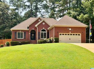 13786 Lisa Dr, Lake View, AL 35111