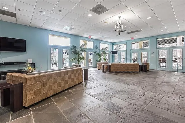 1 bed, 1.0 bath, 565 sqft, $1,500 — Photo 3