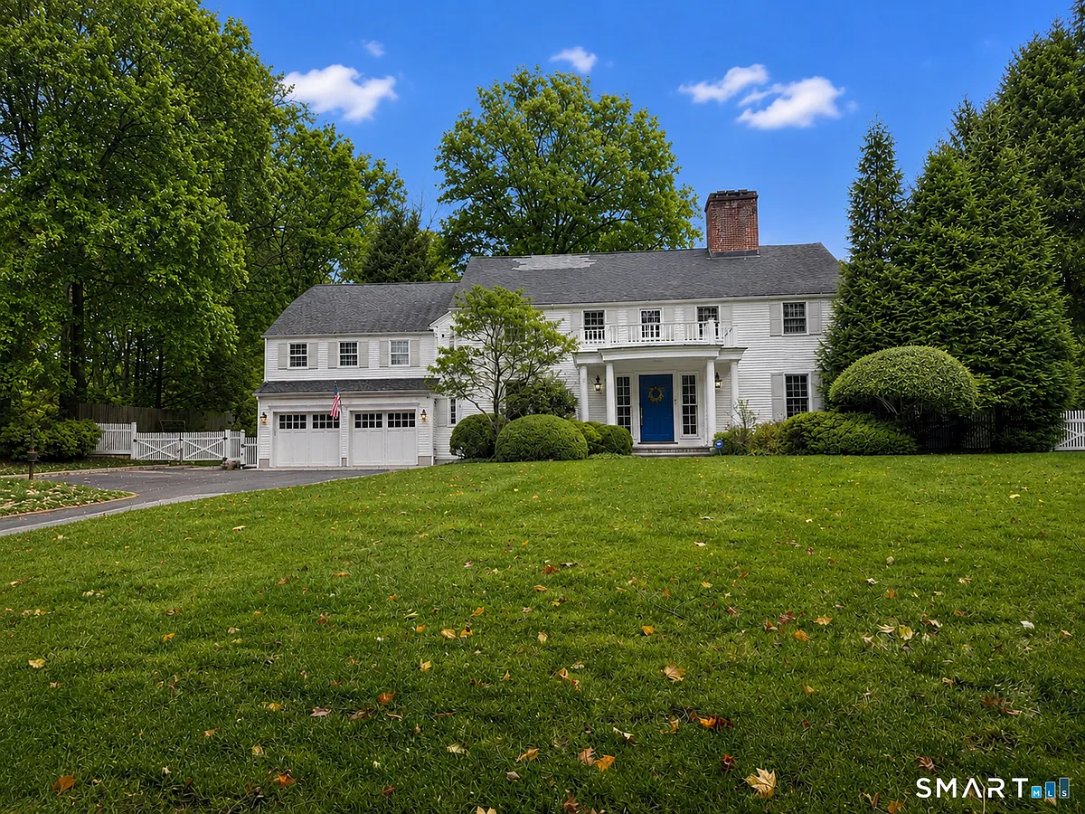 Building Photo - 142 Brookside Rd