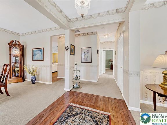 5th image of 1881 Jeanine Way