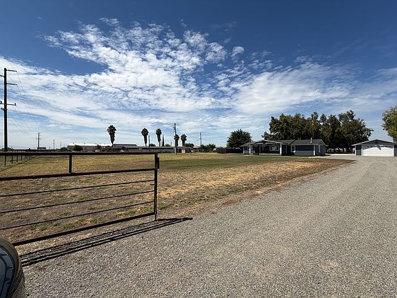 3rd image of 11520 State Highway 152