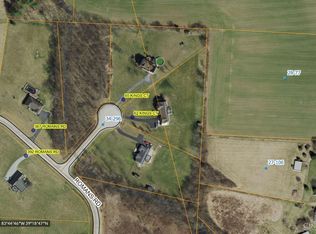 57 Kings Ct, New Vienna, OH 45159