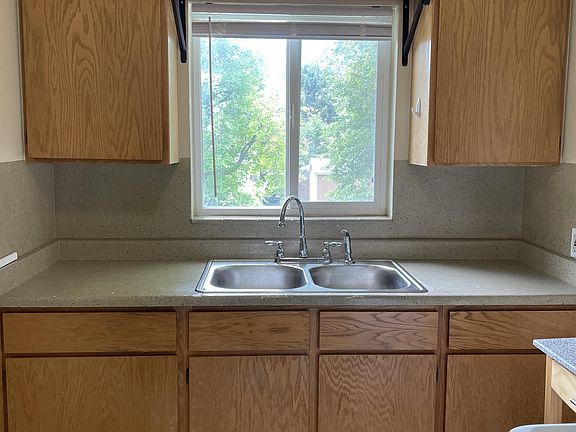 4th image of 413 E Herbert Ave APT 4