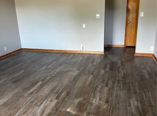 1403 N Kruse Ave, Grand Island, NE 68803