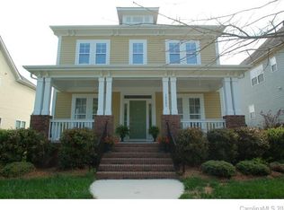 16832 Summers Walk Blvd, Davidson, NC 28036