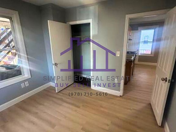 4th image of 24 Greenwood St APT 1