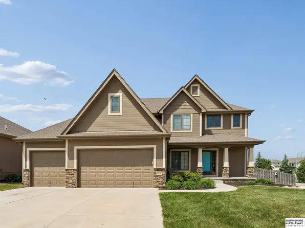 8416 S 104th St, La Vista, NE 68128