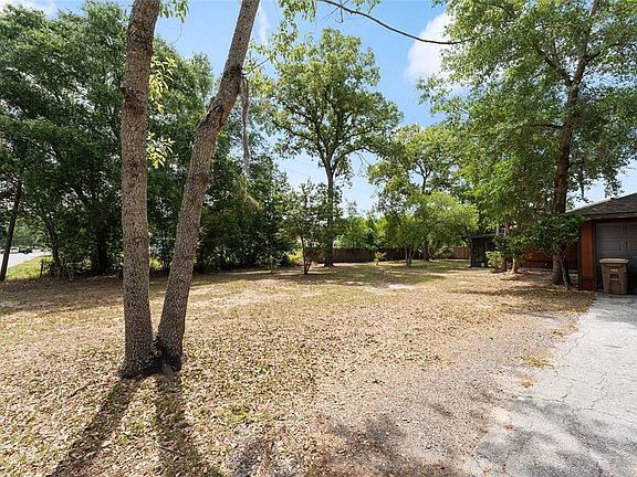 5th image of 1309 SE 43rd Ter