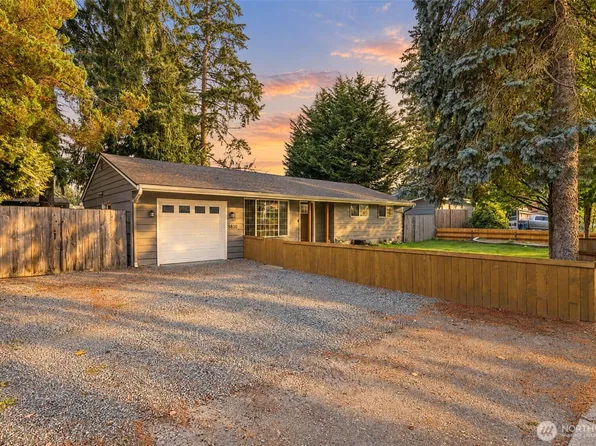 5830 176th Street SW, Lynnwood, WA 98037