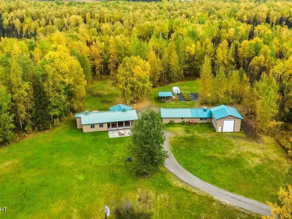 29453 W Parks Hwy, Willow, AK 99688