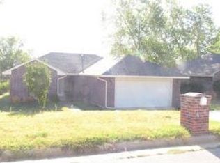 3712 Redbud Dr, Spencer, OK 73084