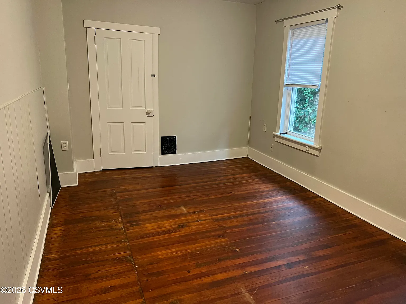 2 bed, 1000 sqft, $850 — Photo 3