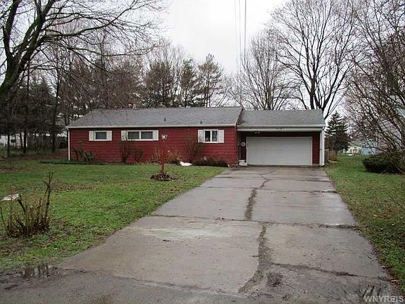 2nd image of 7151 Combs Dr