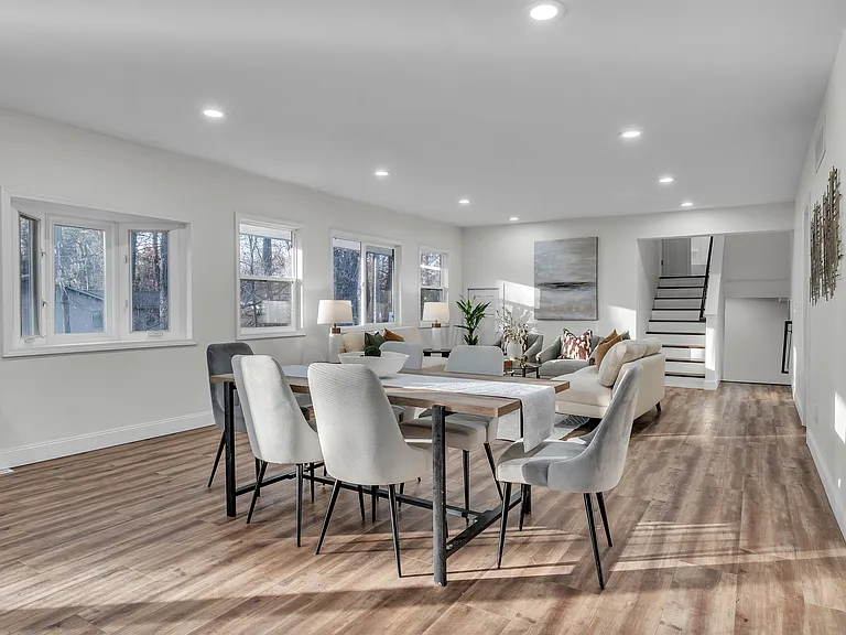 8165 Leonard Dr — Photo 14