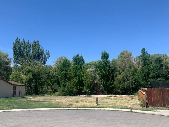 2nd image of 125 Olivia Ln