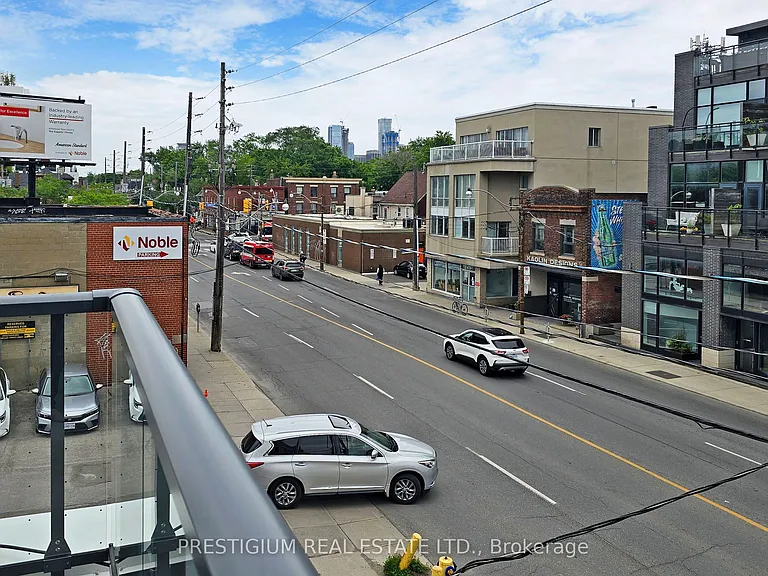 500 Dupont St #208 — Photo 26