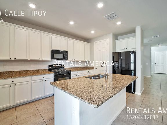 2nd image of 952 W Calle Tipoy