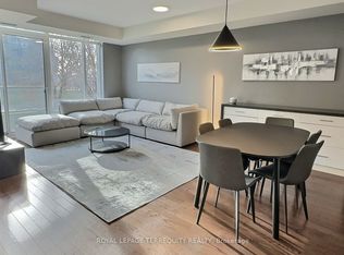 90 Stadium Rd #117, Toronto, ON M5V3W5