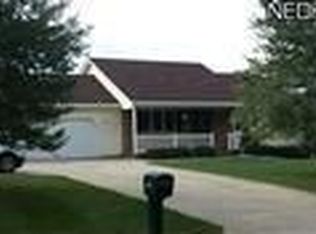 1050 Dietz Ln, Zanesville, OH