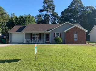 916 Pine Cone Cir, Valdosta, GA 31602