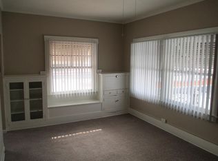 828 Chestnut Ave, Long Beach, CA 90813