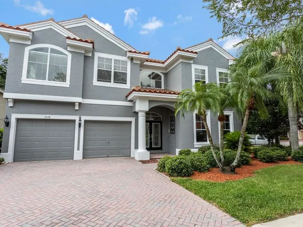 2328 Messenger Cir, Safety Harbor, FL 34695
