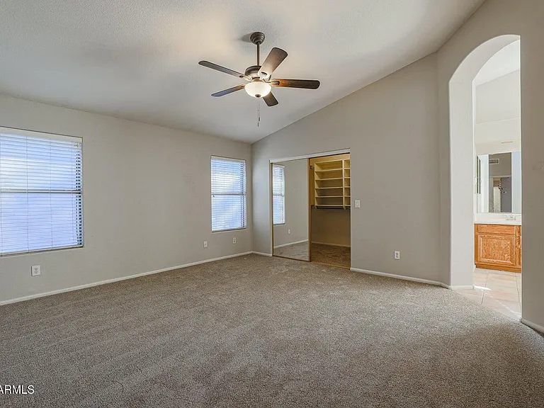 10269 W Patrick Ln — Photo 14