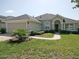 6480 Silver Glen Dr, Jacksonville, FL 32258