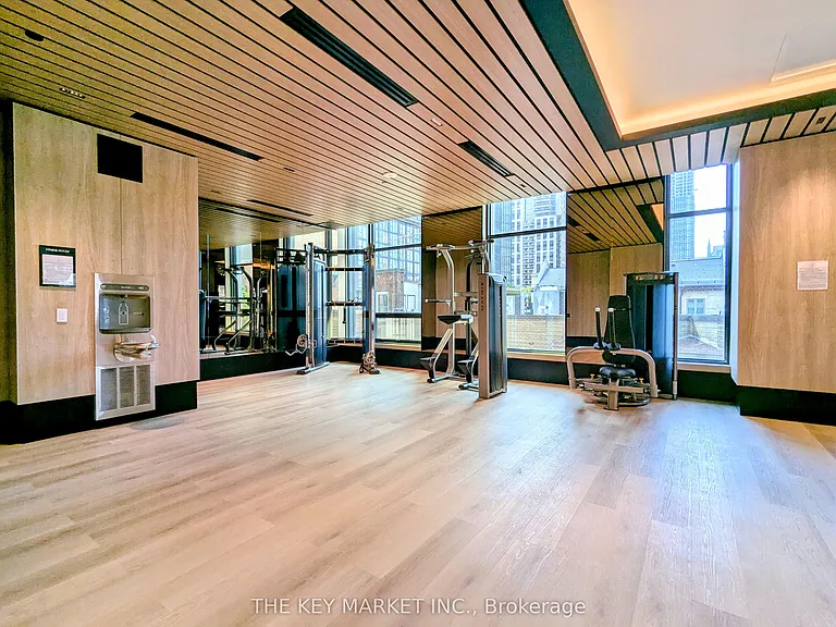 252 Church St #5110 — Photo 39