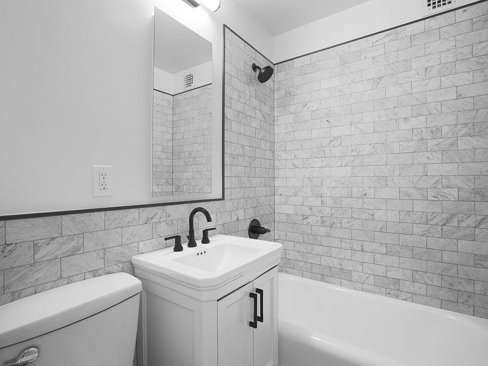 1st image of 307 E 44th St APT 1110