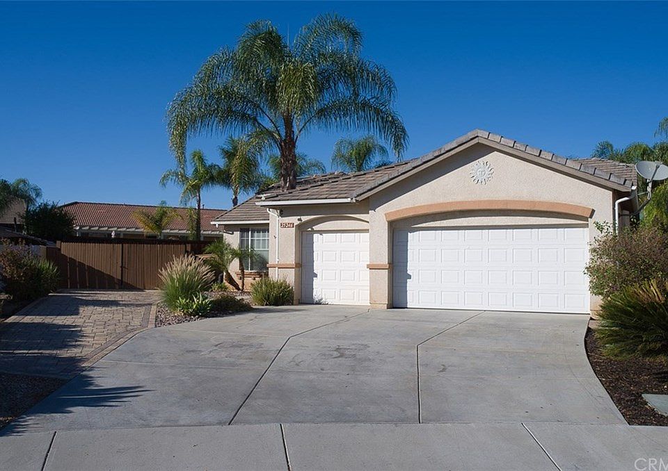 1st image of 25246 Shady Creek Cir