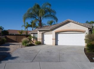 25246 Shady Creek Cir, Menifee, CA 92584