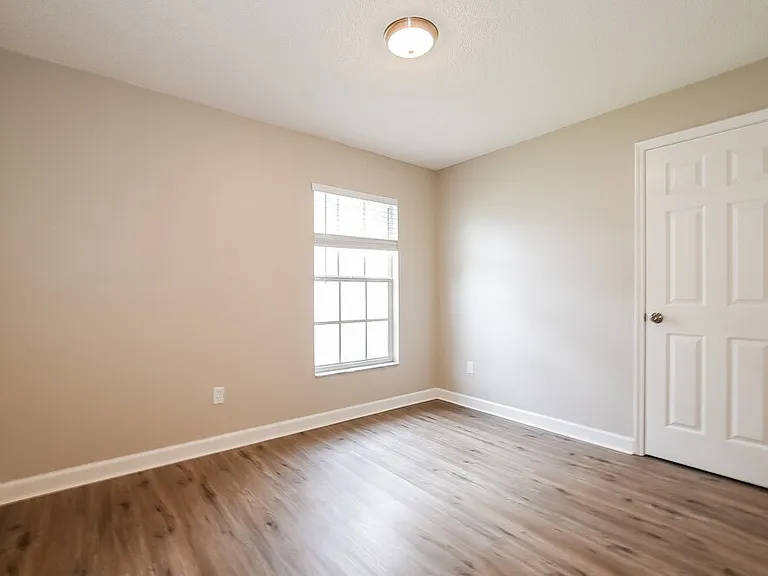 8562 Fort Thomas Way — Photo 13