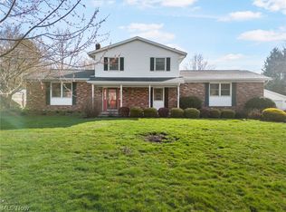 8710 Morningview Ave NW, Clinton, OH 44216