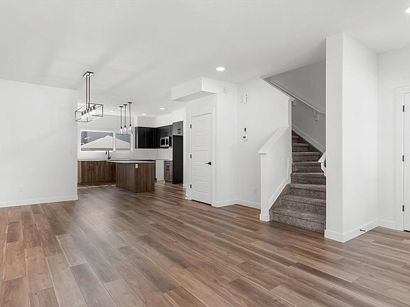 5th image of 20619 43rd Ave NW