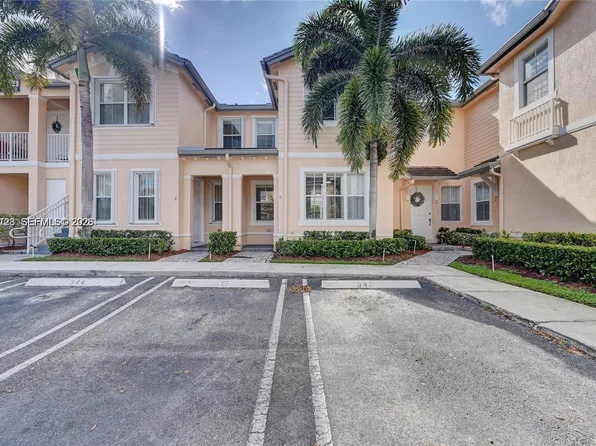 2884 SE 2nd Dr Unit 27, Homestead, FL 33033