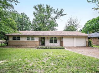 2921 McDonald Rd, Tyler, TX 75701