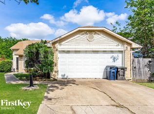 7440 Creekfall Dr, Fort Worth, TX 76137