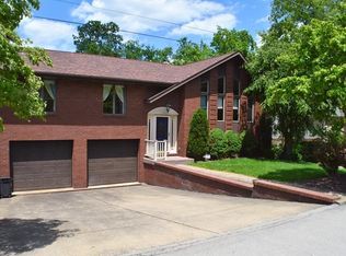 103 Melenyzer Ct, Charleroi, PA 15022