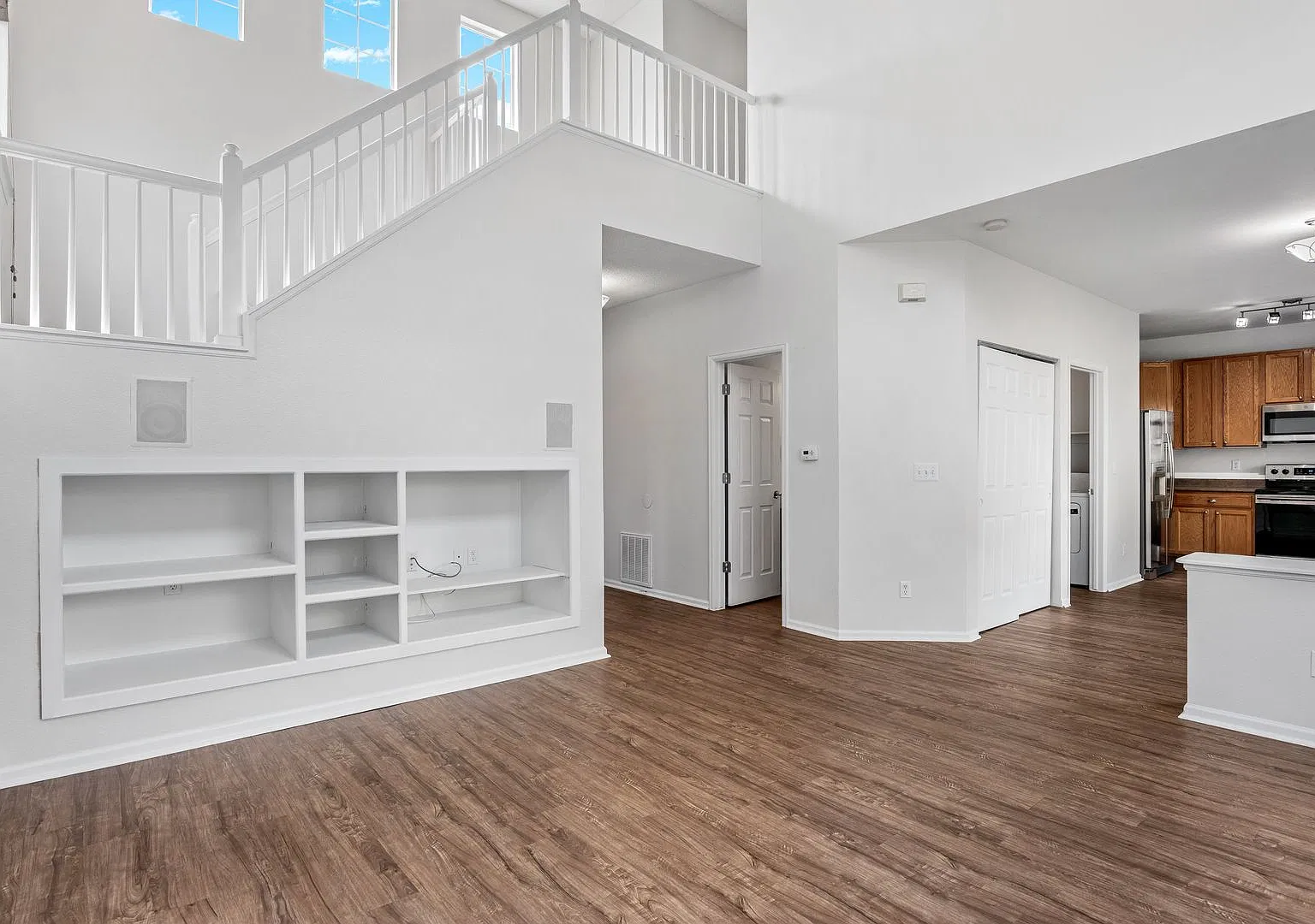 Charming Three Bedroom Home In Littleton — Photo 3