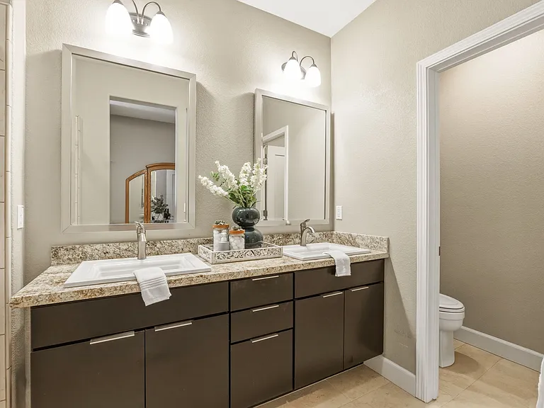 815 Blue Opal Dr — Photo 21