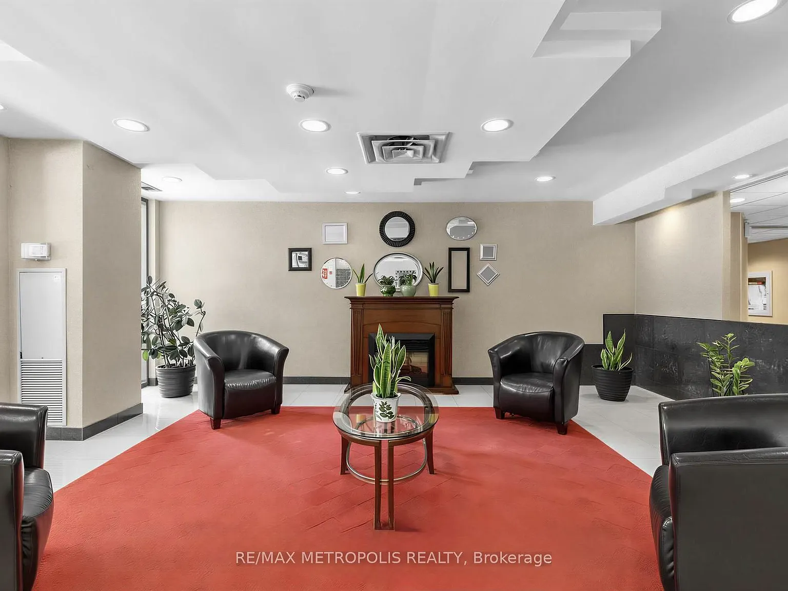 2 bed, $2,250 — Photo 3