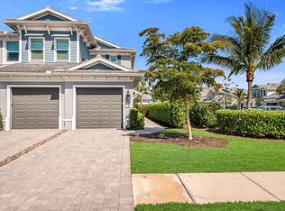 2560 Seychelles Dr #1004, Naples, FL 34112