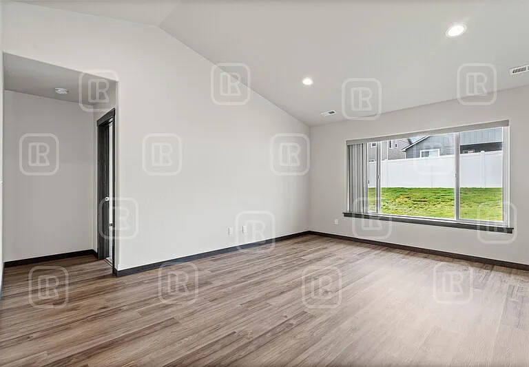 3841 N Abel Ln — Photo 2
