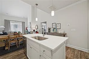 2200 Fallon Cir — Photo 8