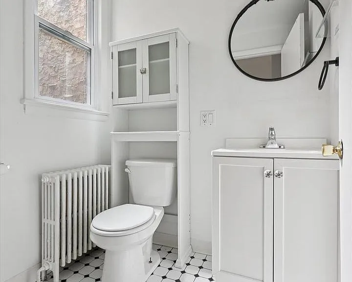 4355 Main St #2 — Photo 8