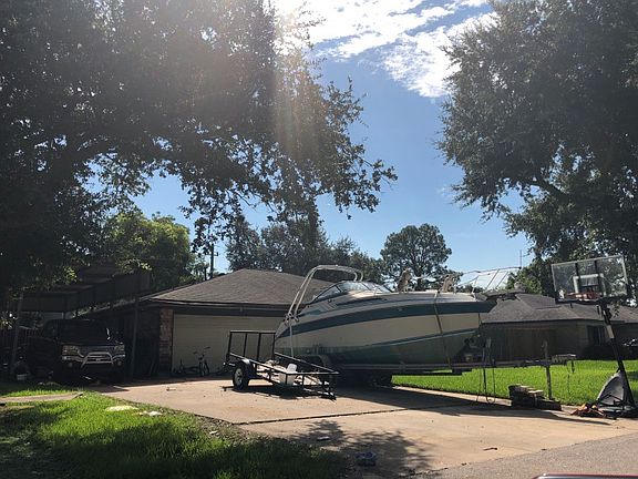 2nd image of 3807 Marlin Ln